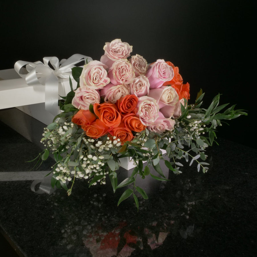  24 Roses / Boxed / Fancy