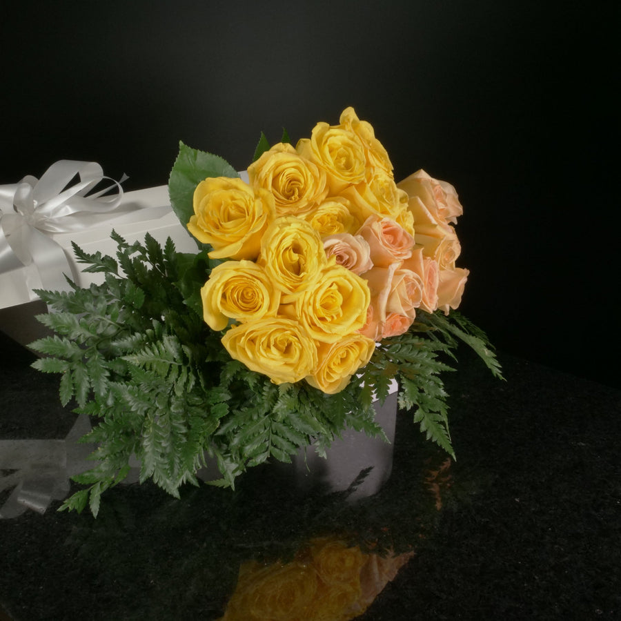  24 Roses / Boxed / Basic